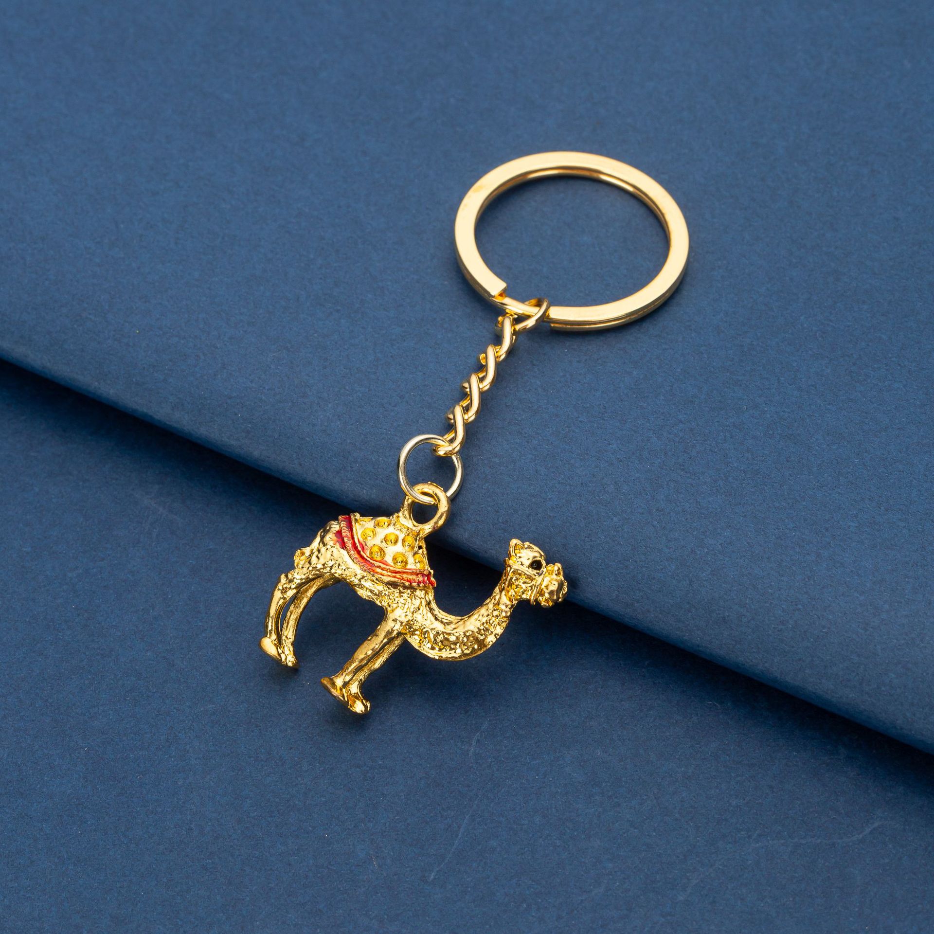 New Metal 3D Camel Keychain Du - Car Accessories In Dubai 评论和价格