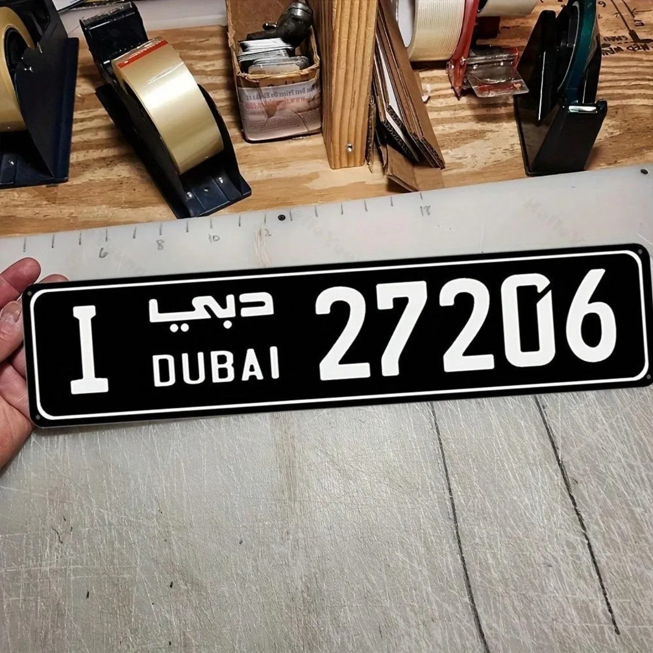 Engraved Aluminum Dubai‑Themed - Car Accessories In Dubai 评论和价格